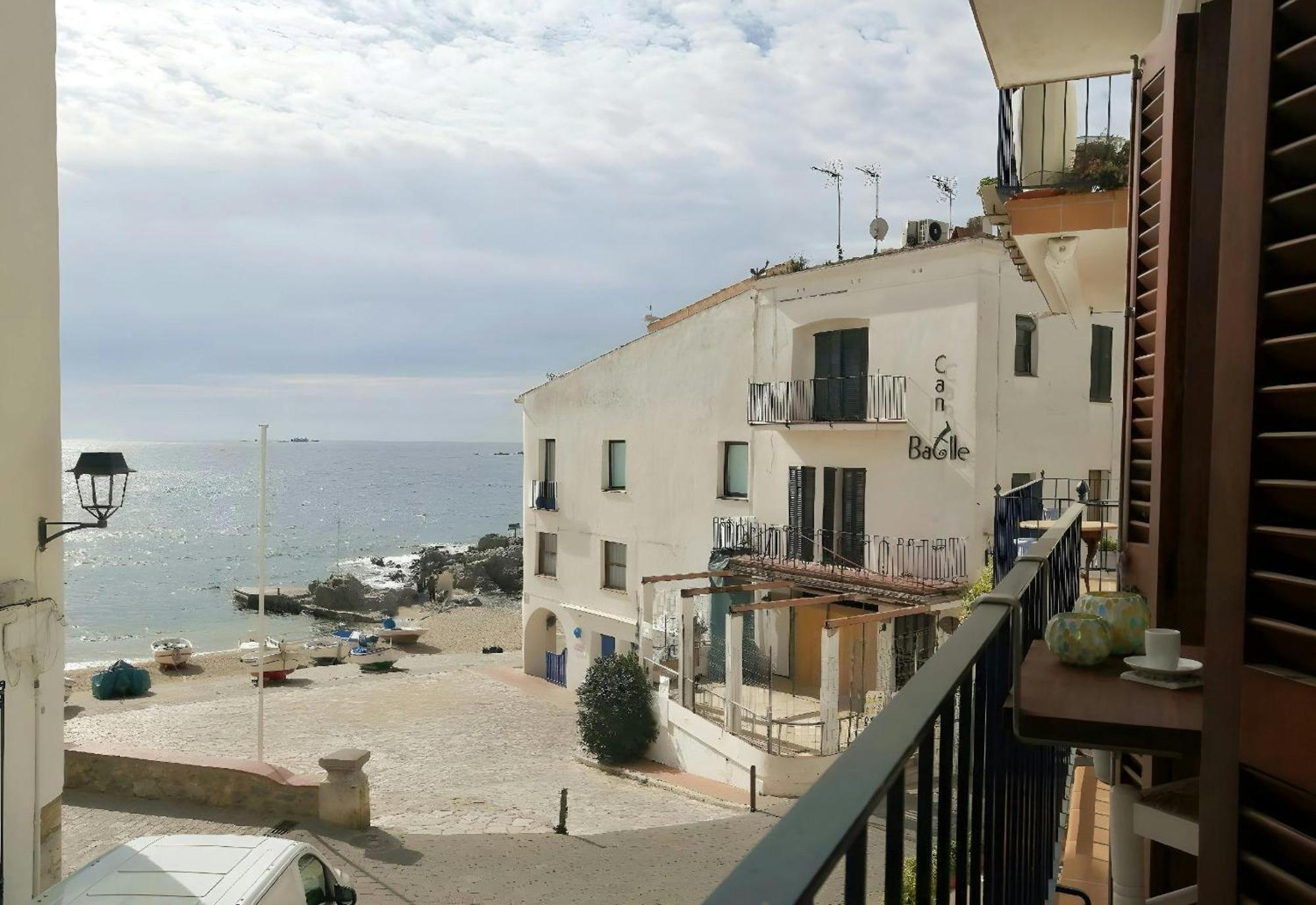Calella Port Bo - Sea Sand Sun カレリャ・デ・パラフルジェリ エクステリア 写真