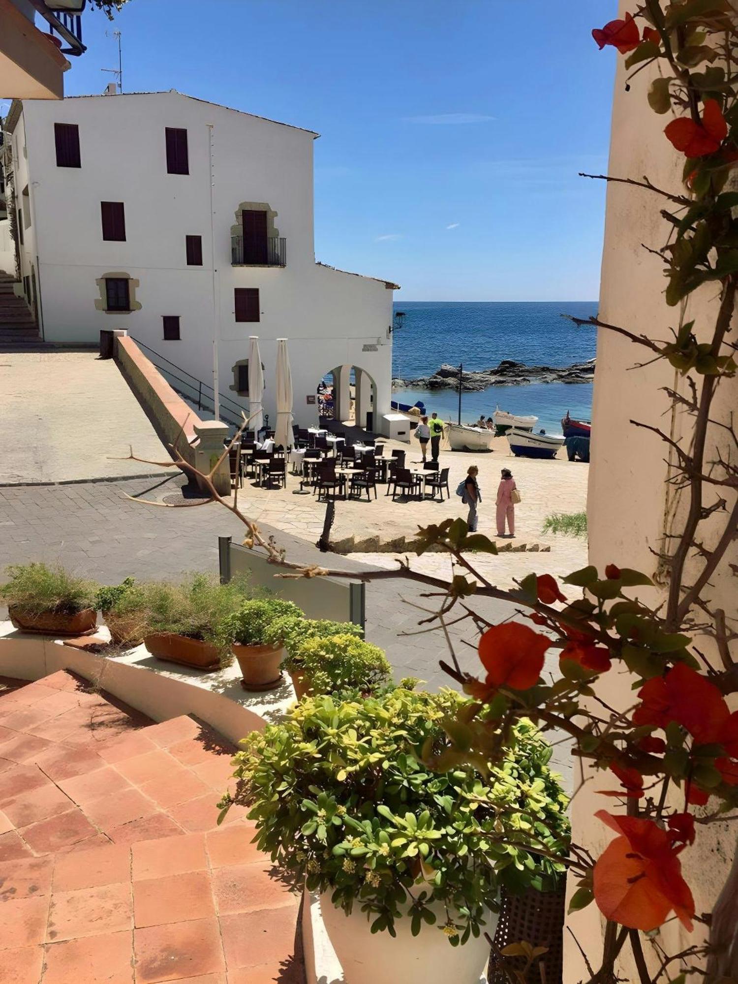 Calella Port Bo - Sea Sand Sun カレリャ・デ・パラフルジェリ エクステリア 写真